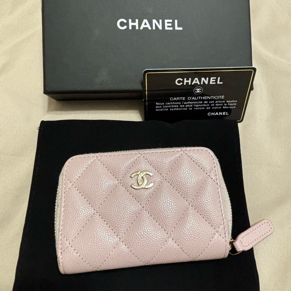 CHANEL Pink Quilted Caviar Zip Card Holder with Gold CC